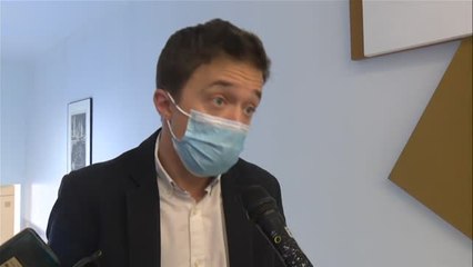 Errejón considera una "vergüenza" que Martínez Almeida aplauda la "irresponsabilidad" de Djokovic