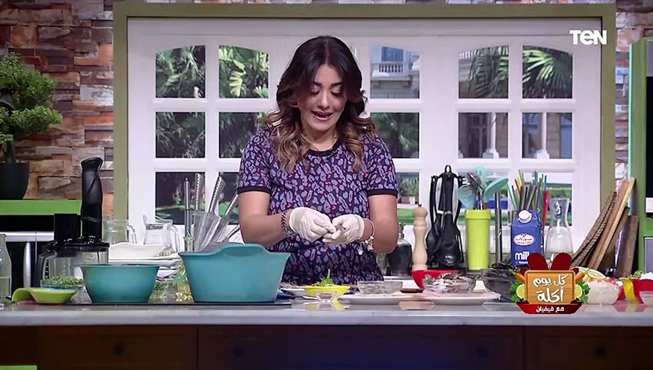 كل يوم أكلة | طريقة عمل شوربة سي فود مع الشيف فيفيان فريد