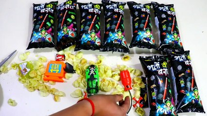 Bhoot Ki Baraat snacks-- main mujhe mile Sharpener-- Cylinder -- TV -- Wiper -- money --