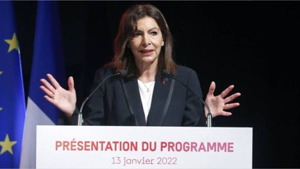 Revenu minimum, dotation de 5.000 euros à 18 ans… le plan d'Anne Hidalgo pour séduire les jeunes