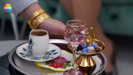 Gelin Evi'nde şoke eden anlar! Robot süpürgeyle misafirlerine sunum yaptı