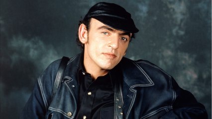 GALA VIDEO - Elie Kakou atteint du sida : pourquoi il a caché sa maladie jusqu’à sa mort