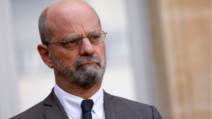 GALA VIDÉO - Jean-Michel Blanquer en difficulté ? Il s’étonne « de passer pour le Père Fouettard "