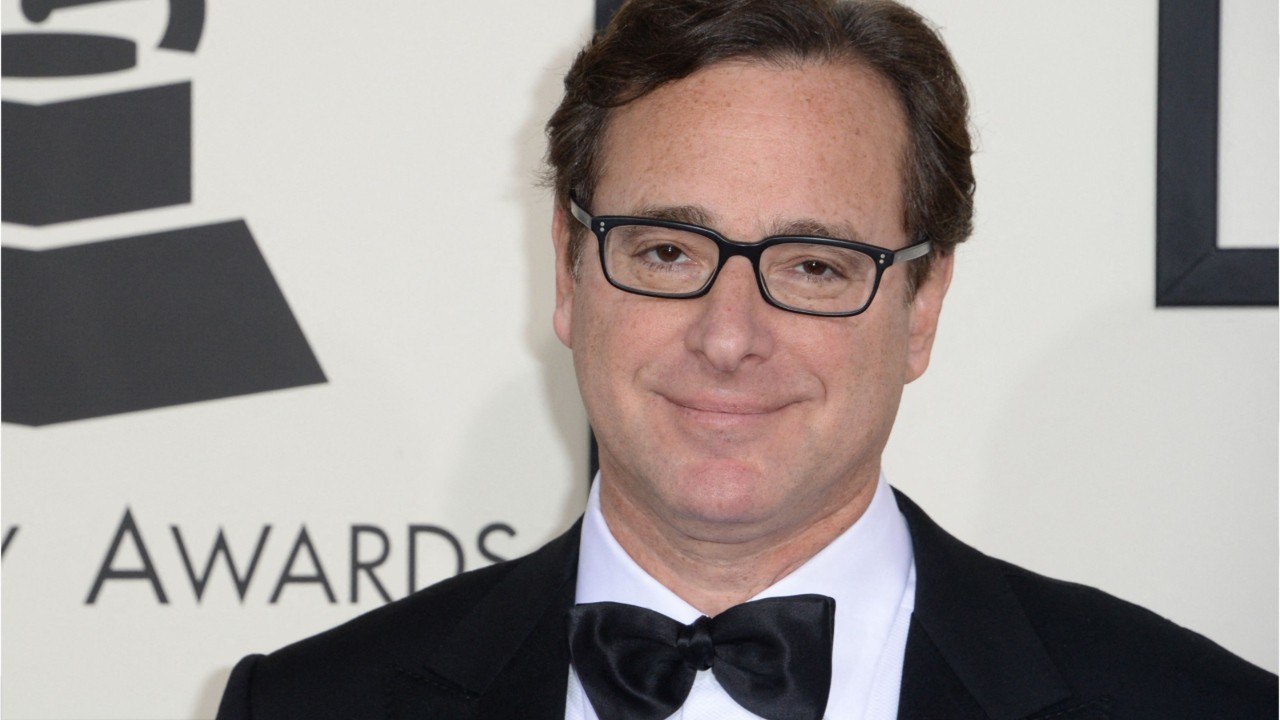 GALA VIDÉO - Mort de Bob Saget (La Fête à la maison) : Mary-Kate et Ashley Olsen publient un déchirant message
