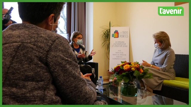 Visite de la reine Mathilde à l'asbl Les trois portes