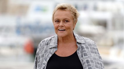 GALA VIDEO - INTERVIEW – Muriel Robin : « Je défends les femmes seules contre tous "