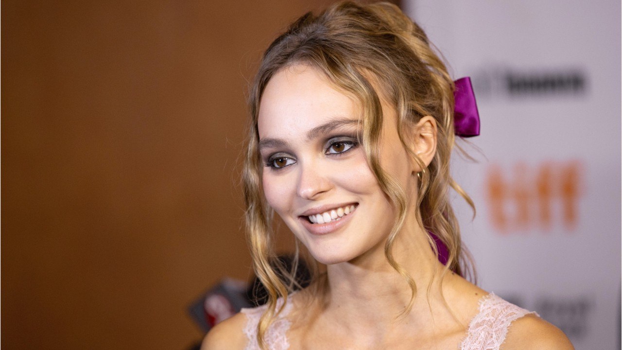 GALA VIDEO – Lily-Rose Depp : ces traits de caractères qu’elle a hérités de ses parents Vanessa Paradis et Johnny Depp