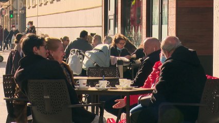 Espanha quer abordar a covid-19 como a gripe