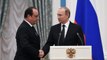 VOICI : François Hollande effrayé par Vladimir Poutine, les internautes ne le ratent pas
