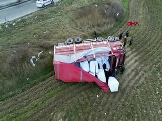 Direksiyon başında kalp krizi geçirdi; kaza anı kameraya yansıdı