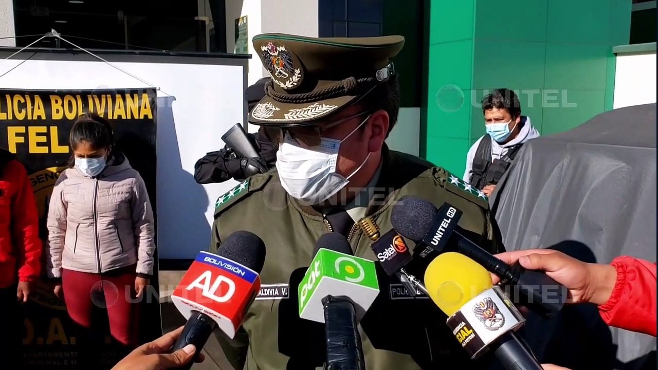 La Policía en Potosí descubre a una pareja en poder de 24 celulares y más de 3.000 bolivianos