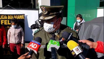 La Policía en Potosí descubre a una pareja en poder de 24 celulares y más de 3.000 bolivianos