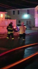 فيديو: حريق في بلدة على شاطئ ماساتشوستس يتسبب في تدمير خمسة مبان