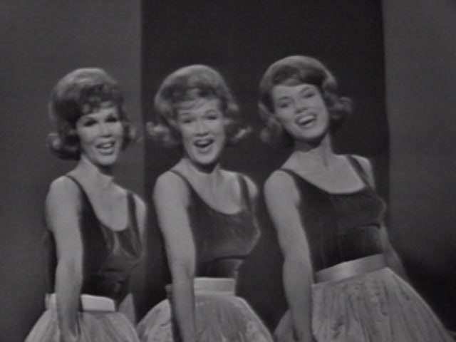 The McGuire Sisters - That's A Plenty