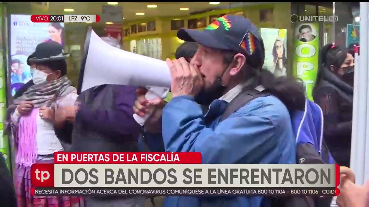 La Paz: Reportan peleas e insultos entre bandos...