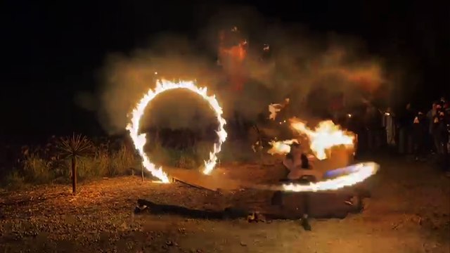 'Performance artist pumps up the HEAT with SPELLBINDING Fire Dancing act'