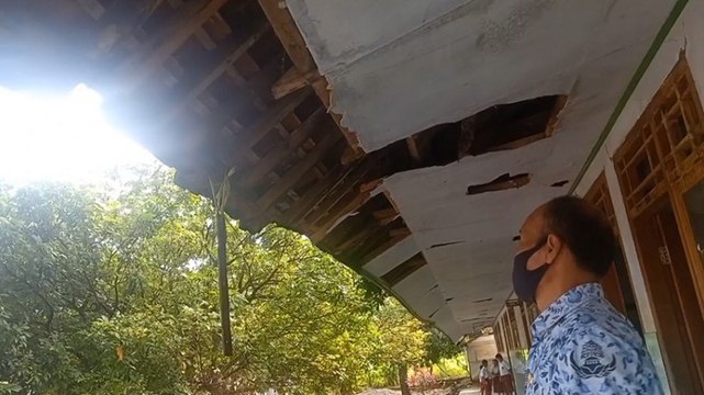 Memprihatinkan, Gedung Sekolah Rusak Bertahun-tahun Tak Kunjung Dibenahi