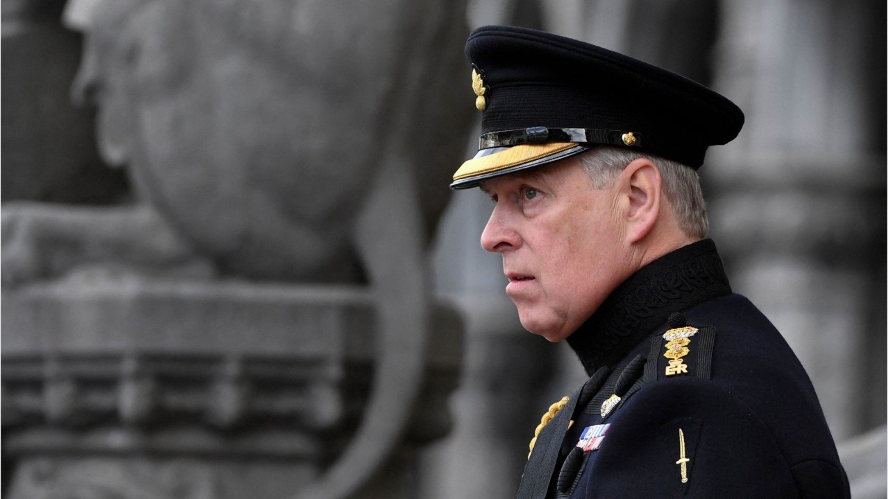 GALA VIDÉO - Le prince Andrew acculé : ce nouveau coup dur qui va l’achever