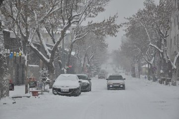 Yurt genelinde kar etkisini sürdürüyor