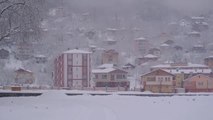 KASTAMONU - Bozkurt'ta kar yağışı hayatı olumsuz etkiliyor