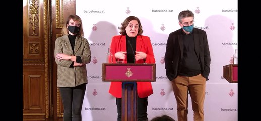 Ada Colau niega su dimisión en una rueda de prensa