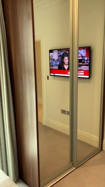 Riverside Luxury Loft style Apartment to Rent in London