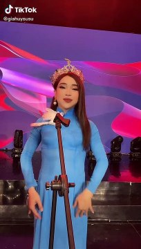 Cười vỡ bụng với phiên bản Nguyễn Thúc Thùy Tiên và Trần My do một thánh lô tô thể hiện