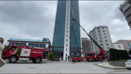 Son dakika gündem: Ataşehir'de bina inşaatındaki yangın söndürüldü