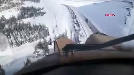 Gaziantep'te kar esareti: Yüzlerce araç mahsur! Vali son durumu açıkladı