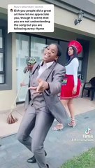 Con 92 años y sin saber de nada sobre celulares, un artista africano es tendencia en TikTok