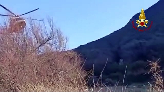 San Felice Circeo (LT) - Si persono sul promotorio: 3 ragazzi recuperati con un elicottero (19.01.22)