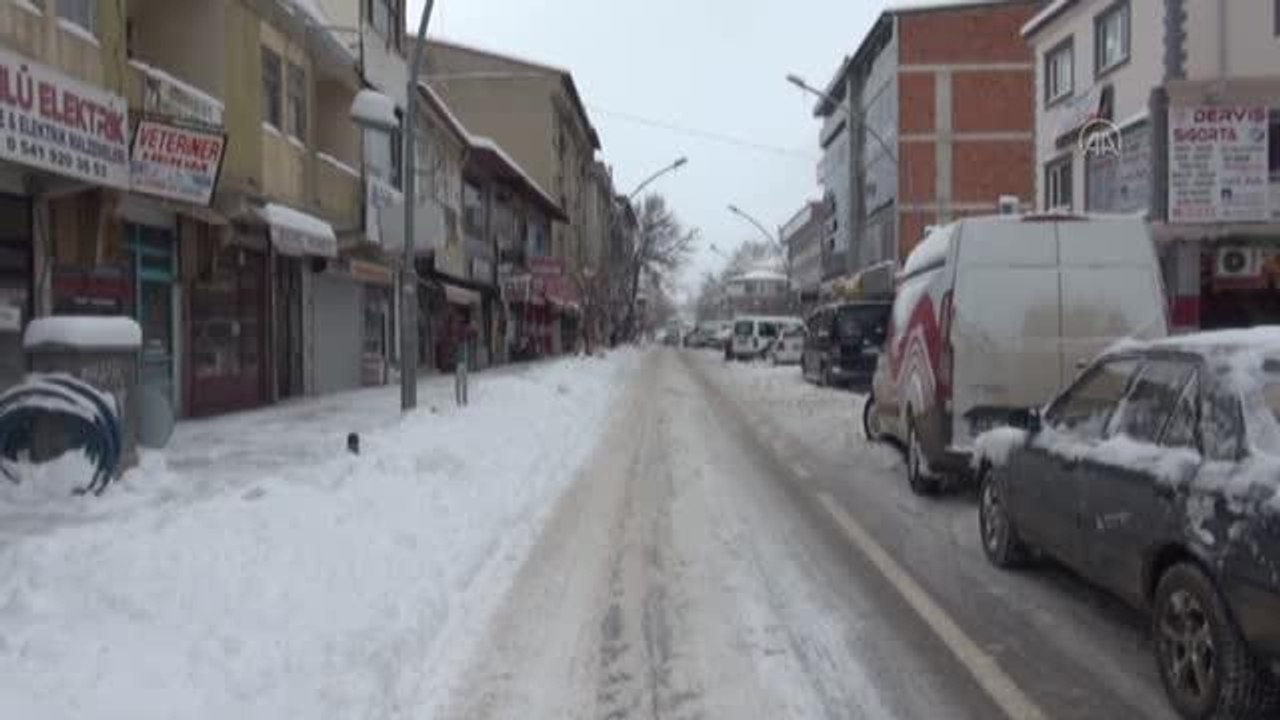 KAHRAMANMARAŞ - Kar kalınlığı 55 santimetre ölçüldü