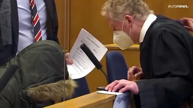 Medico siriano a processo in Germania: è accusato di omicidio e tortura