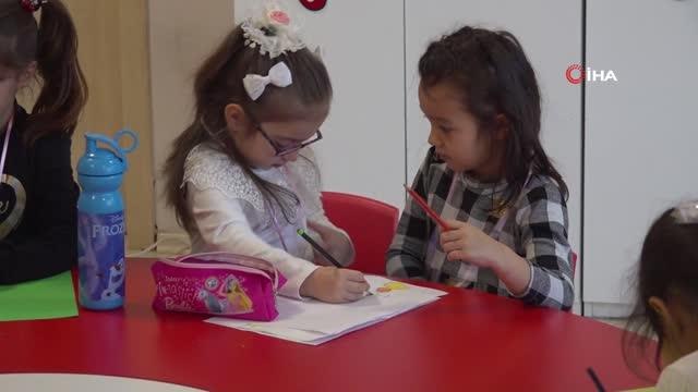 Son dakika haber | Tuzla Belediyesi Anne Çocuk Eğitim Merkezleri'nde karne heyecanı yaşandı