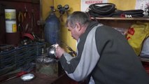 48 yıldır eski mutfak malzemelerini tamir ediyor