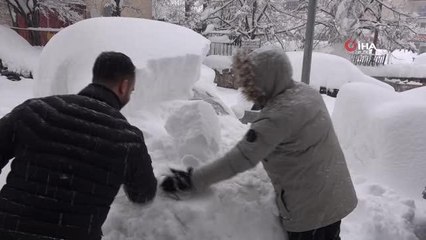 Tunceli'de kar esareti: 347 köy yolu ulaşıma kapandı