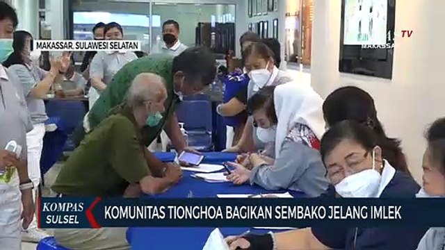 Komunitas Tionghoa Bagikan Sembako Jelang Imlek