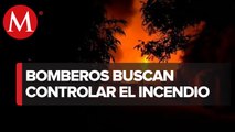 En Azcapotzalco bomberos intentan apagar incendio en fábrica de bicicletas