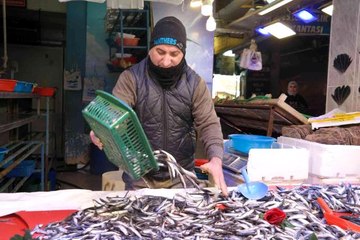 Suyun buz tuttuğu derecede ekmek kavgası