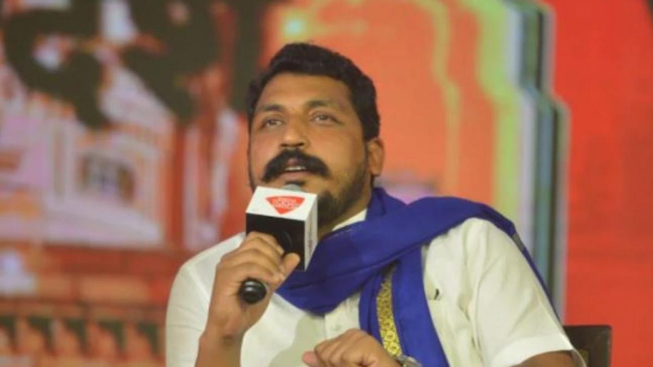 Chandra Shekhar Aazad to contest against Yogi in UP plls