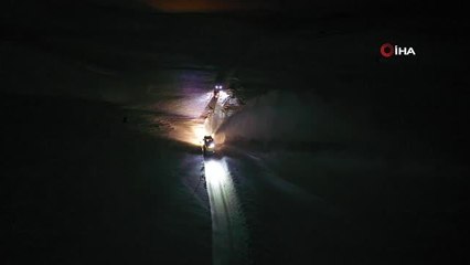 Van'ın kar kaplanları gece mesaisinde