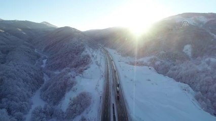 Bolu Dağı'nda kar manzarası dronla görüntülendi