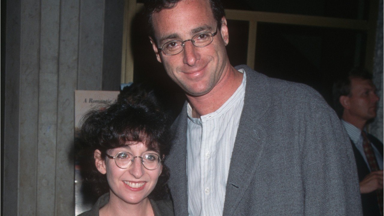VOICI : Mort de Bob Saget : qui est Sherri Kramer, sa première femme et mère de ses trois enfants ?