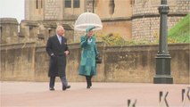 VOICI - Le prince Charles tend la main à son fils Harry après de longs mois de tensions