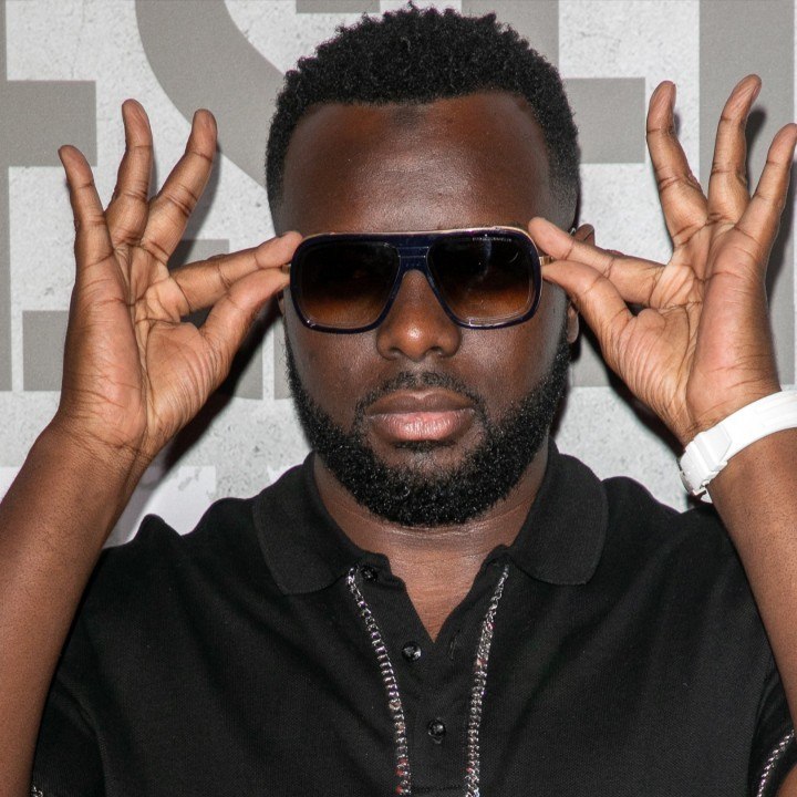 VOICI SOCIAL : Gims retire ses lunettes sur Instagram, ses fans sont très surpris