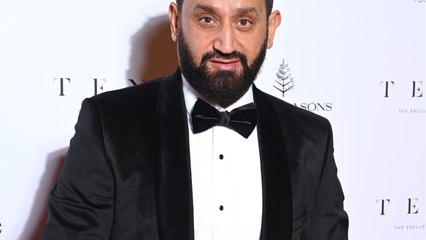VOICI - PHOTO Cyril Hanouna métamorphosé : ce détail qui surprend les internautes sur deux clichés avant/après