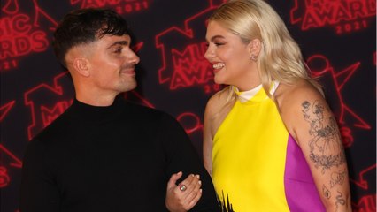 VOICI : « Il s'occupe presque plus de notre fille que moi " : les rares confidences de Louane sur sa vie de famille avec Florian Rossi
