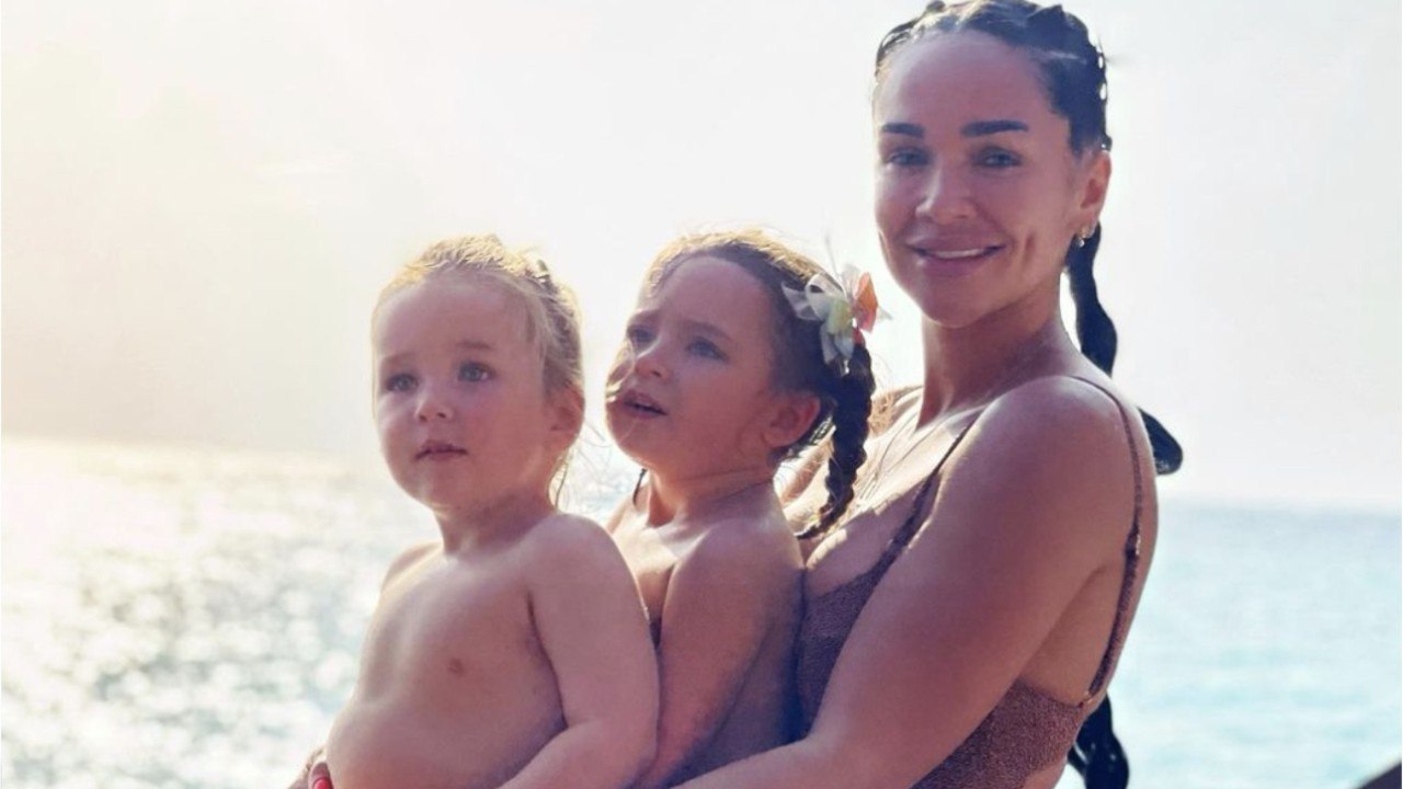 VOICI : Jazz (JLC Family) maman : elle dévoile combien elle a perdu de kilos depuis la naissance de London