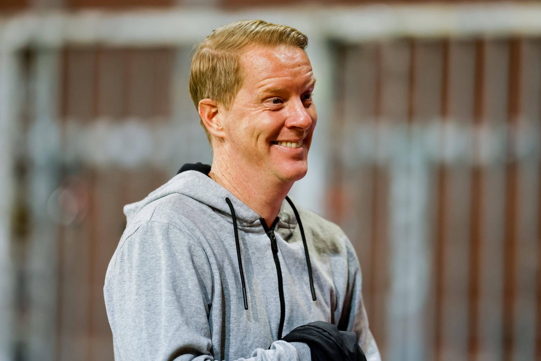 'Das knistert hier beim Bäcker und überall': Schultz vor Stadtderby gegen HSV