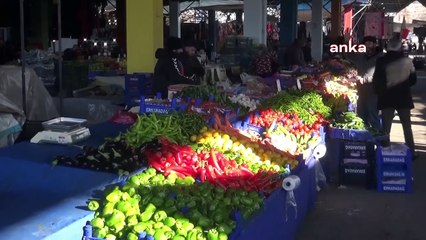 “Biberi demet halinde 250 gram olarak yapıyoruz ve 5 TL’ye vatandaşımıza satıyoruz; kilo ile alan nadir"